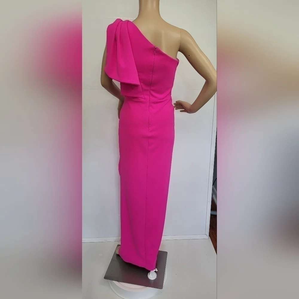 Betsy and Adam One Shoulder Scuba Crepe Gown Size 2 NWOT - Picture 5 of 13